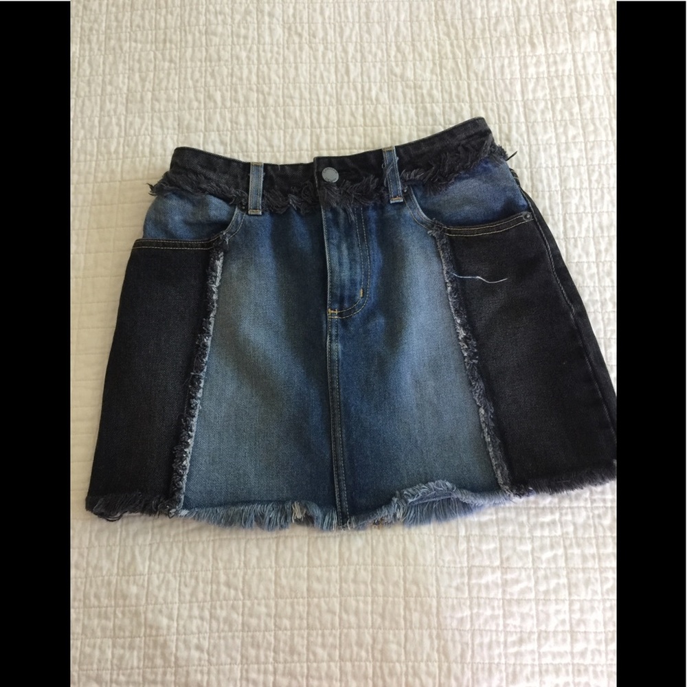 Carmar two toned denim mini skirt w/ fringes